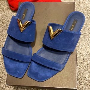 Blue suede Mule flat sandal